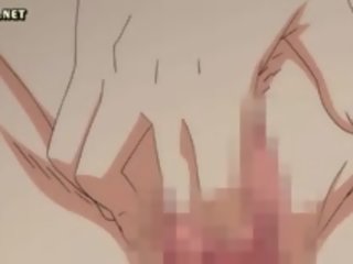 Rūdmataina anime izpaužas krūšgali paberzējot