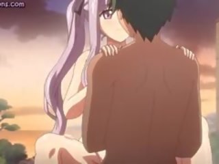 Anime seductress izpaužas cunt piepildīta ar sperma