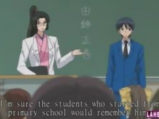 Hentai schoolgirls makakakuha ng fucked sa silid-aralan