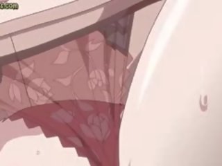 Dögös hentai asszony élvezi hatalmas nyél belül