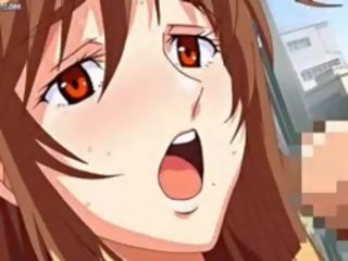 Duży boobed anime dostaje usta pieprzony
